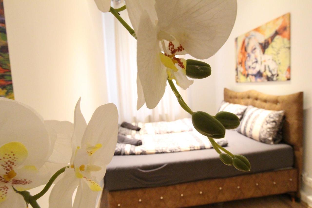 Private Double Bedroom Rf2 Wenen Buitenkant foto